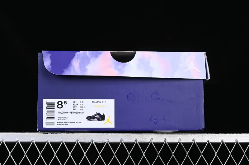 All categories Air Jordan Jordan series basketball shoes Air Jordan 5 Z version Air Jordan 5 Low "Dongdan" AJ5 Joe 5 Dongdan color low-top basketball shoes DX4355-015